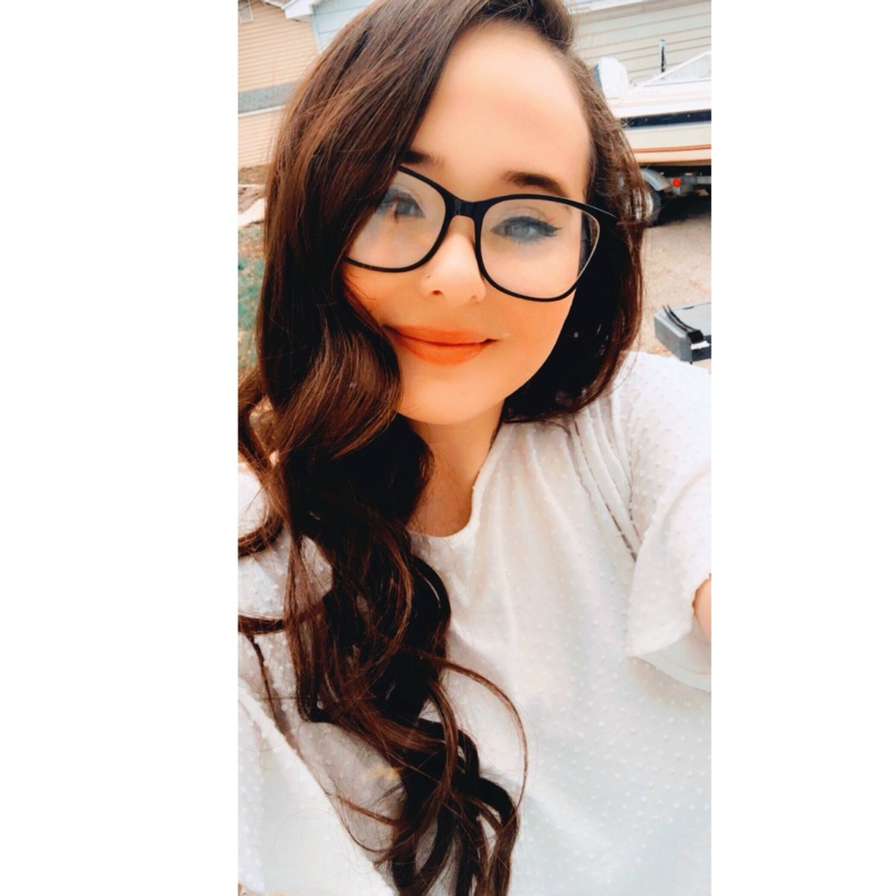 Meet your Posher, Ashlynn